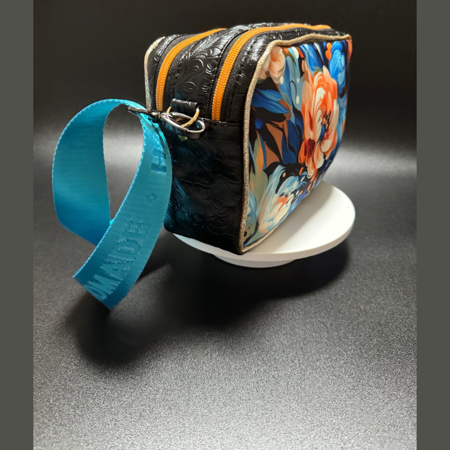 Double zip crossbody purse