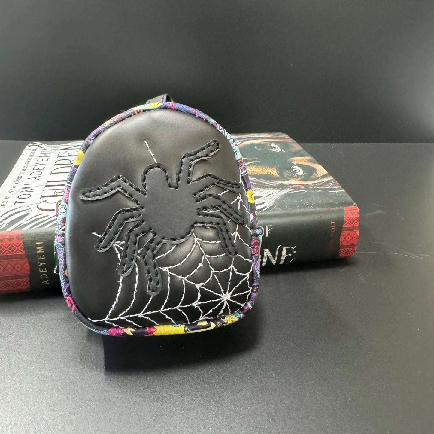 Mini clip-on coin purse