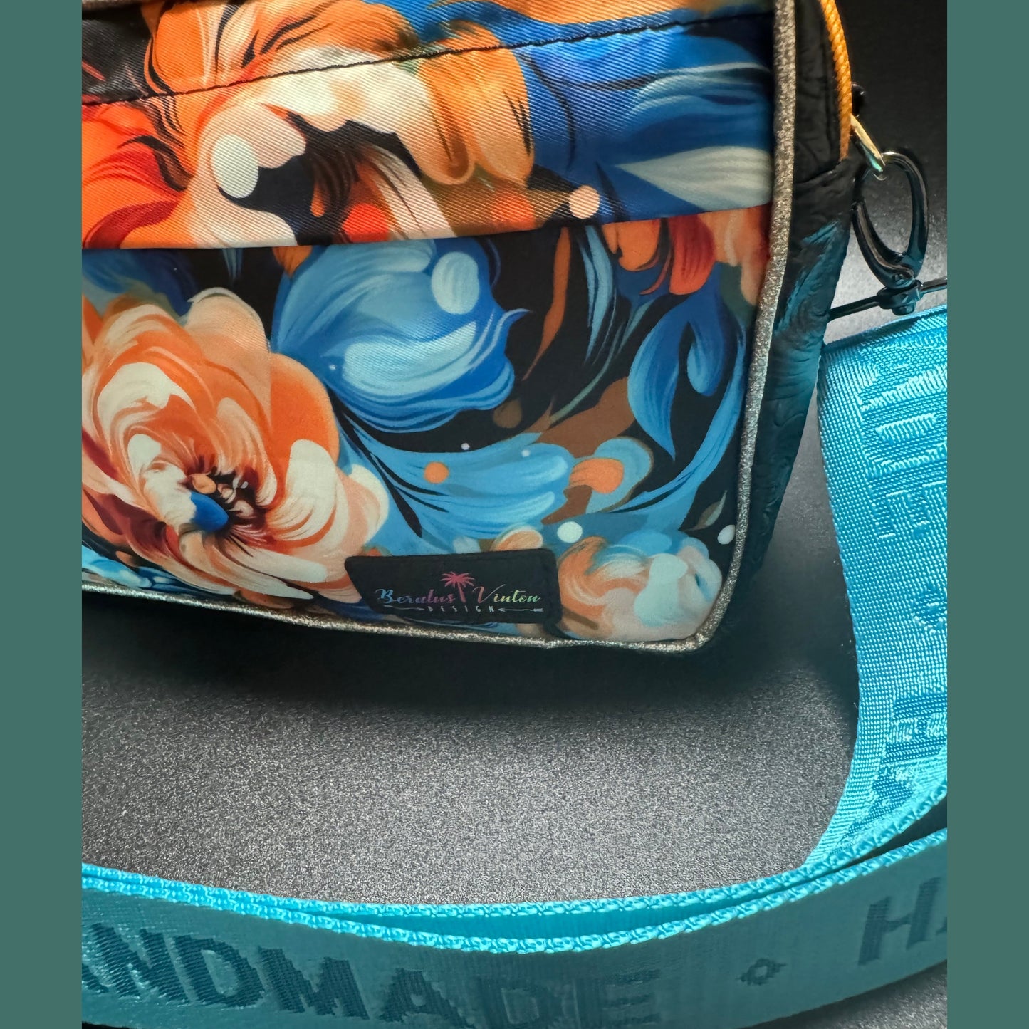 Double zip crossbody purse