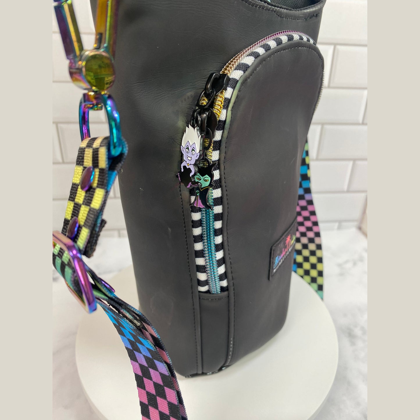 Heat sensitive Water Bottle Holder
