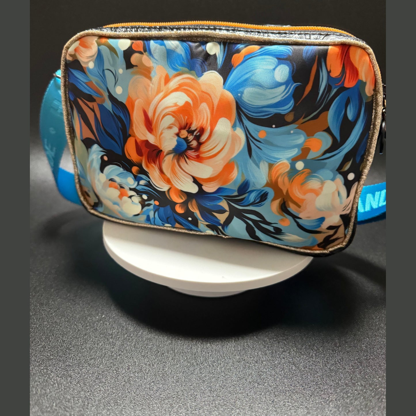 Double zip crossbody purse