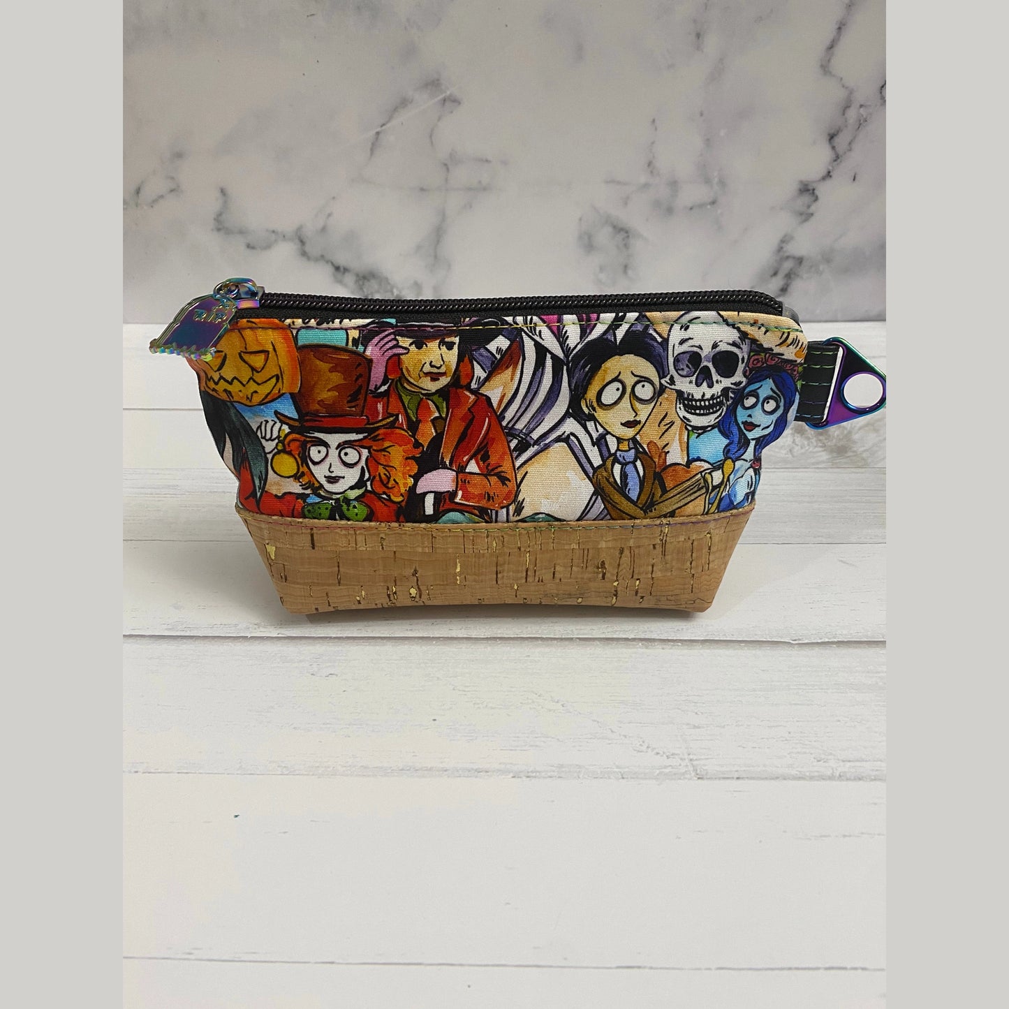 Halloween-themed snack pouch