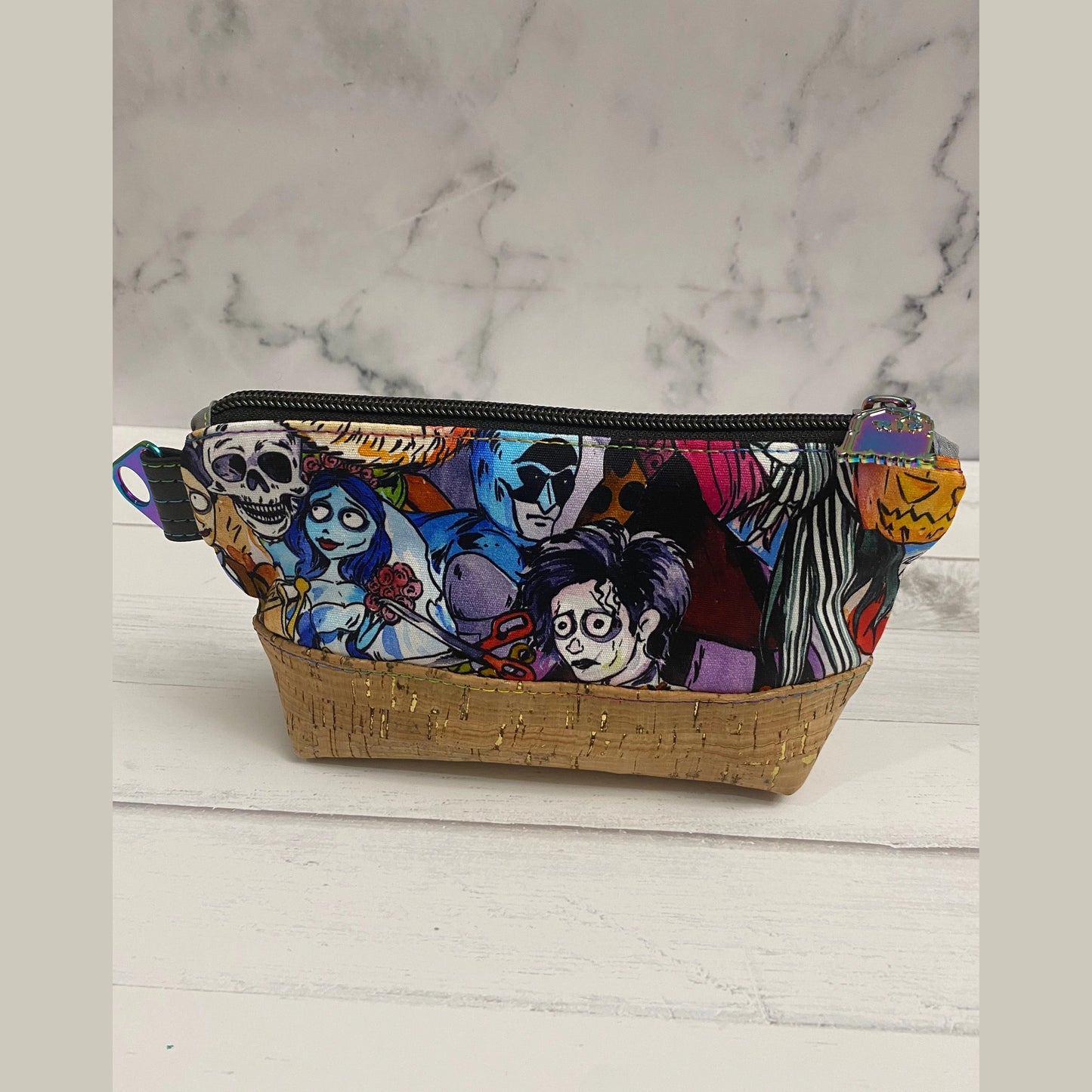 Halloween-themed snack pouch